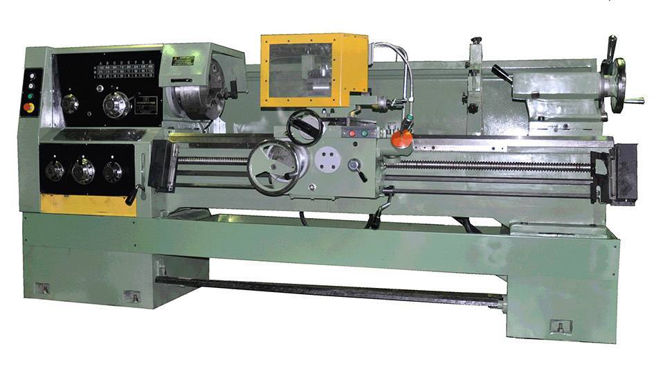 Токарно-винторезный станок 16К20