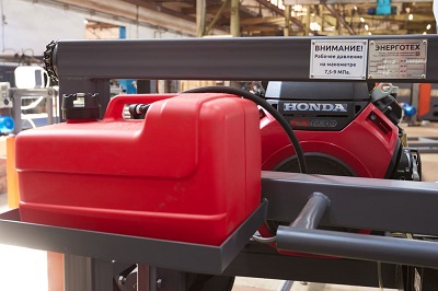 Ленточная бензиновая пилорама Триумф 900 21 л.с. (Honda)