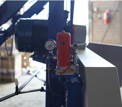 Электрическая ленточная пилорама Астрон 9.01