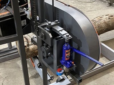 Ленточная бензиновая пилорама Триумф 900 21 л.с. (Honda)