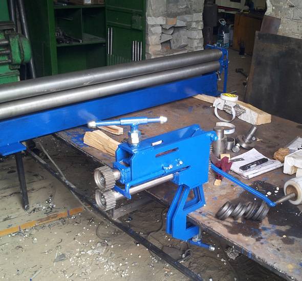 Комментарий на товар: Вальцы ручные быстрые SBX-VRB1270x0,8 (водосток) Комментарий на товар: Вальцы ручные быстрые SBX-VRB1270x0,8 (водосток)