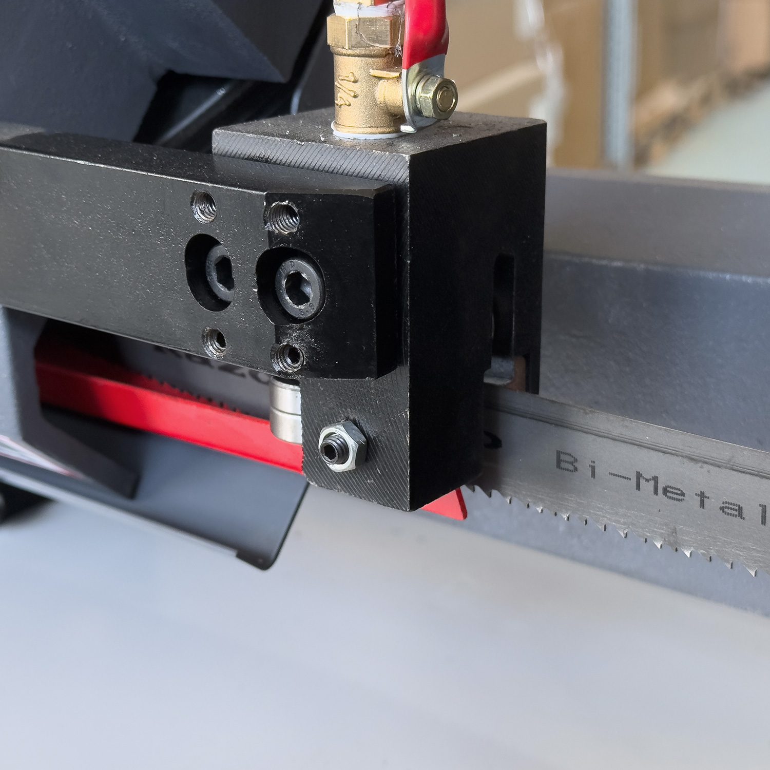 Ленточно-пильный станок по металлу Proma PPS-220H 25022004 Ленточно-пильный станок по металлу Proma PPS-220H 25022004