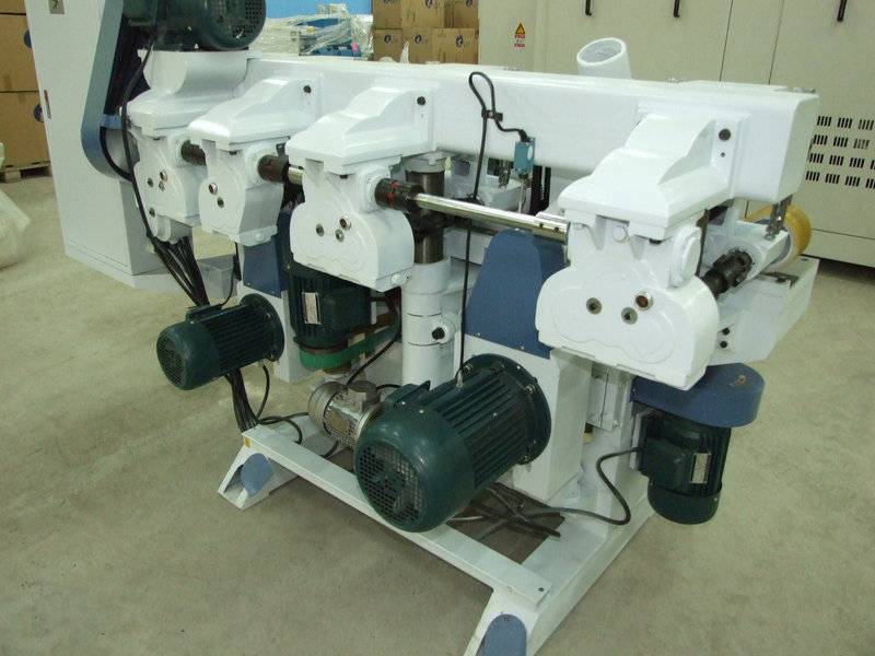 Четырехсторонний станок LTT MB4013х4 (4 шпинделя 130х100мм)