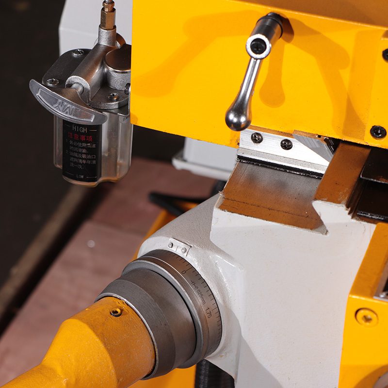 Универсальный фрезерный станок с УЦИ Proma FVX-125W