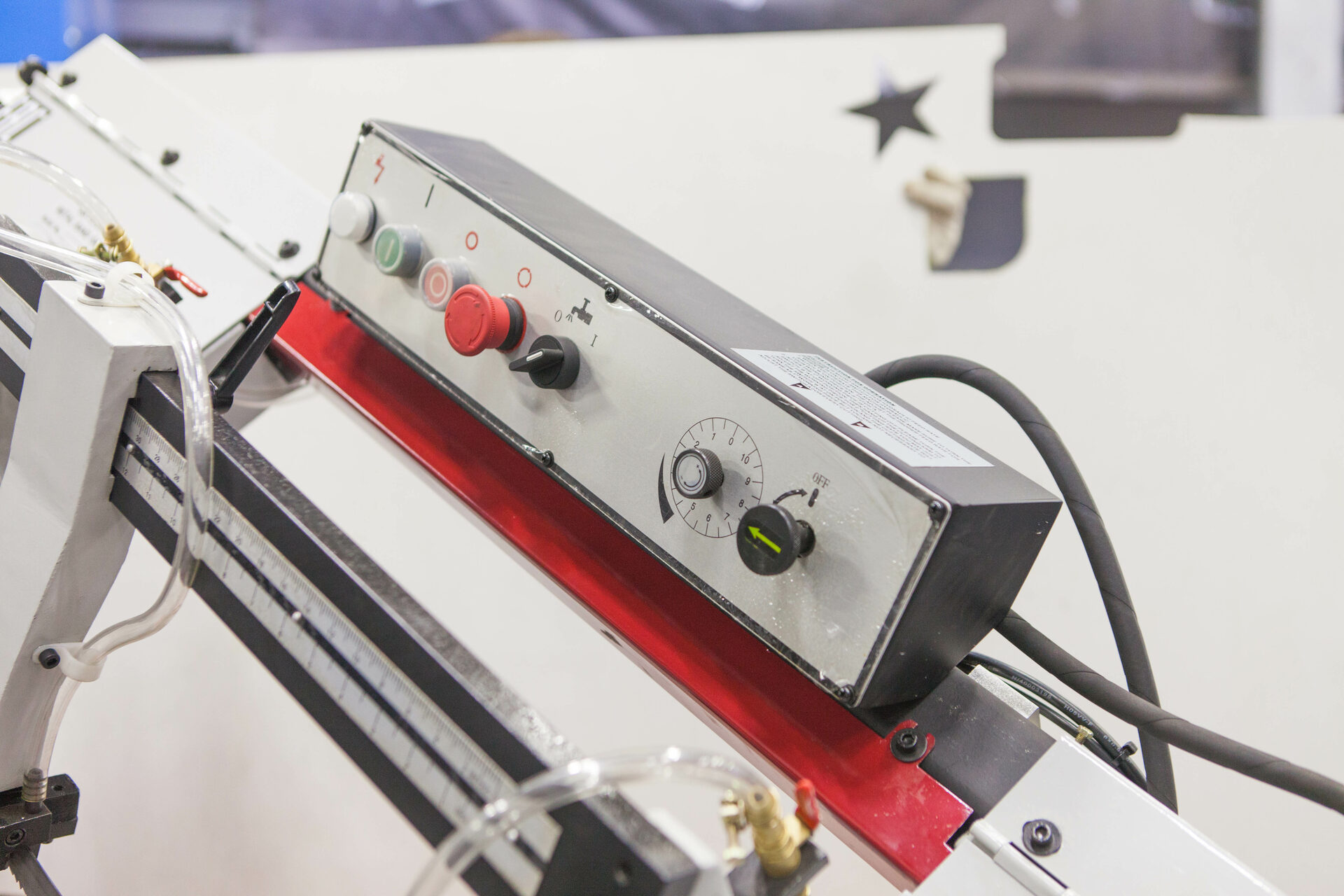 Станок ленточнопильный ручной Stalex BS-916V