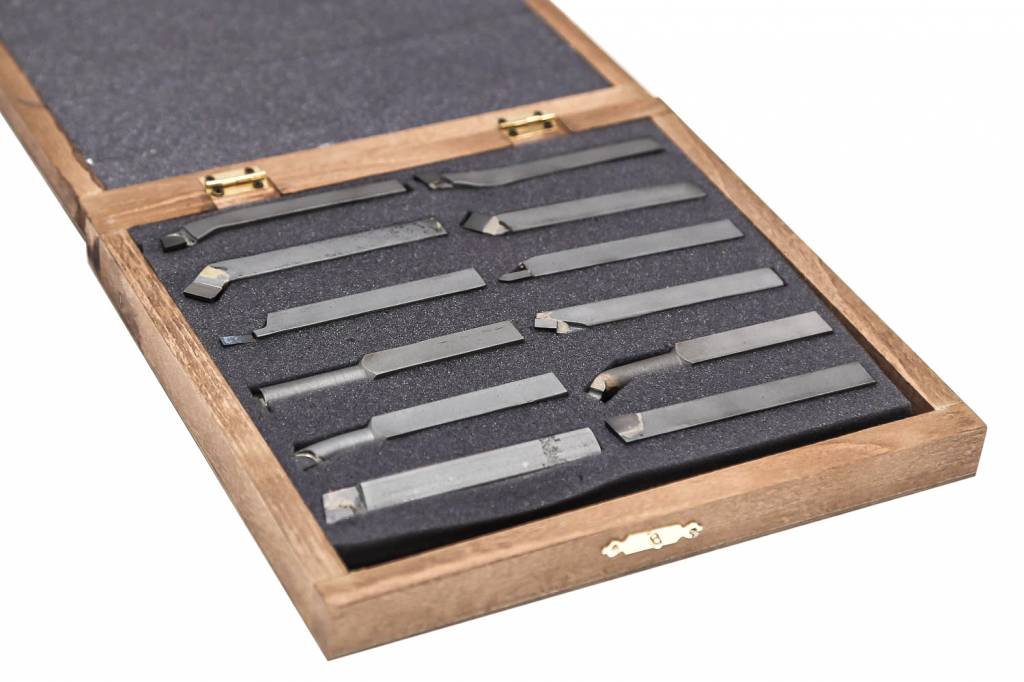 Набор резцов 12Х12 Т15К6