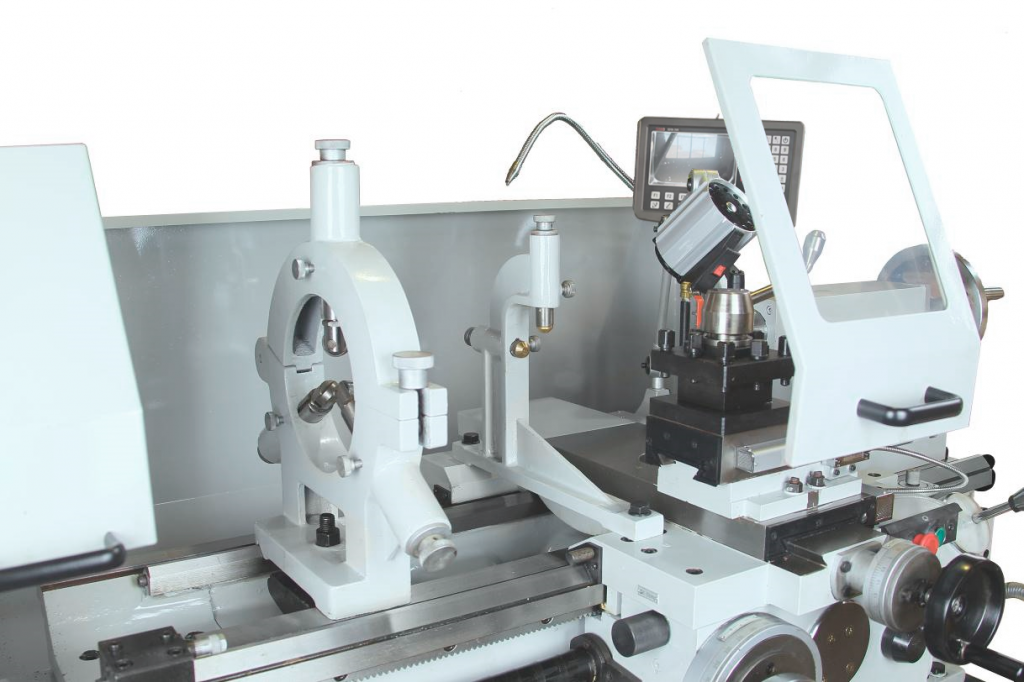 Токарно-винторезный станок Metal Master ZM 50200F DRO RFS