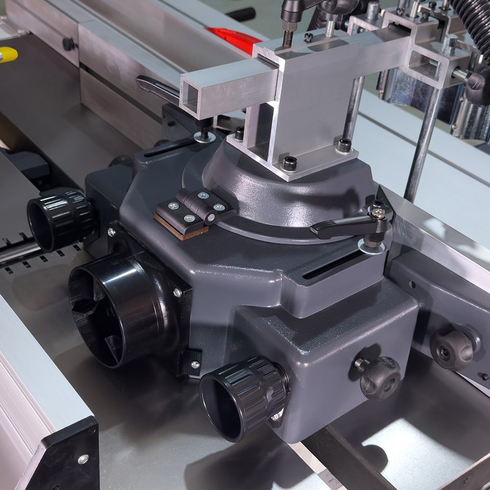 Комбинированный деревообрабатывающий станок Proma ML353G Комбинированный деревообрабатывающий станок Proma ML353G