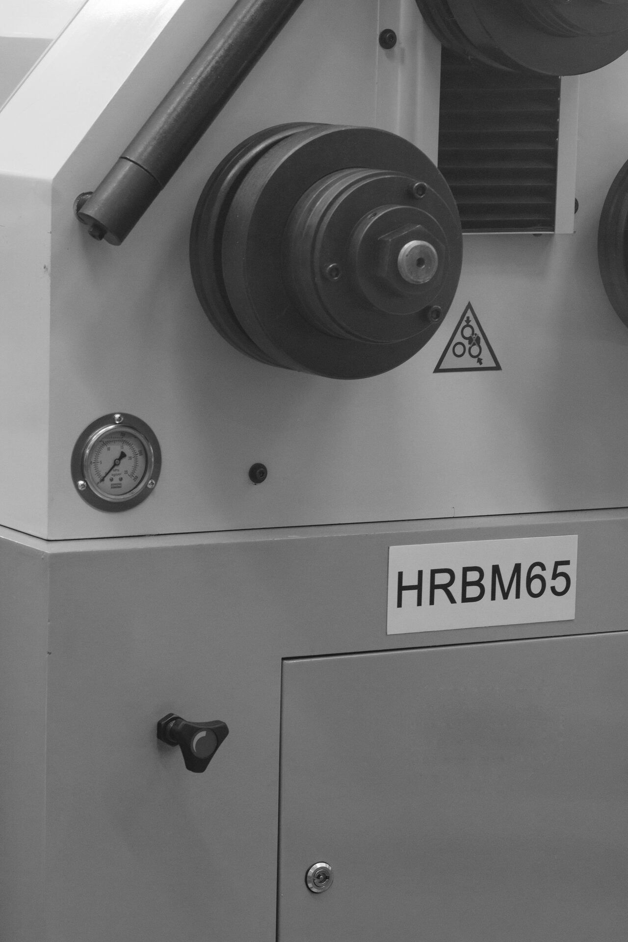 Профилегибочный гидравлический станок Stalex HRBM65 Профилегибочный гидравлический станок Stalex HRBM65