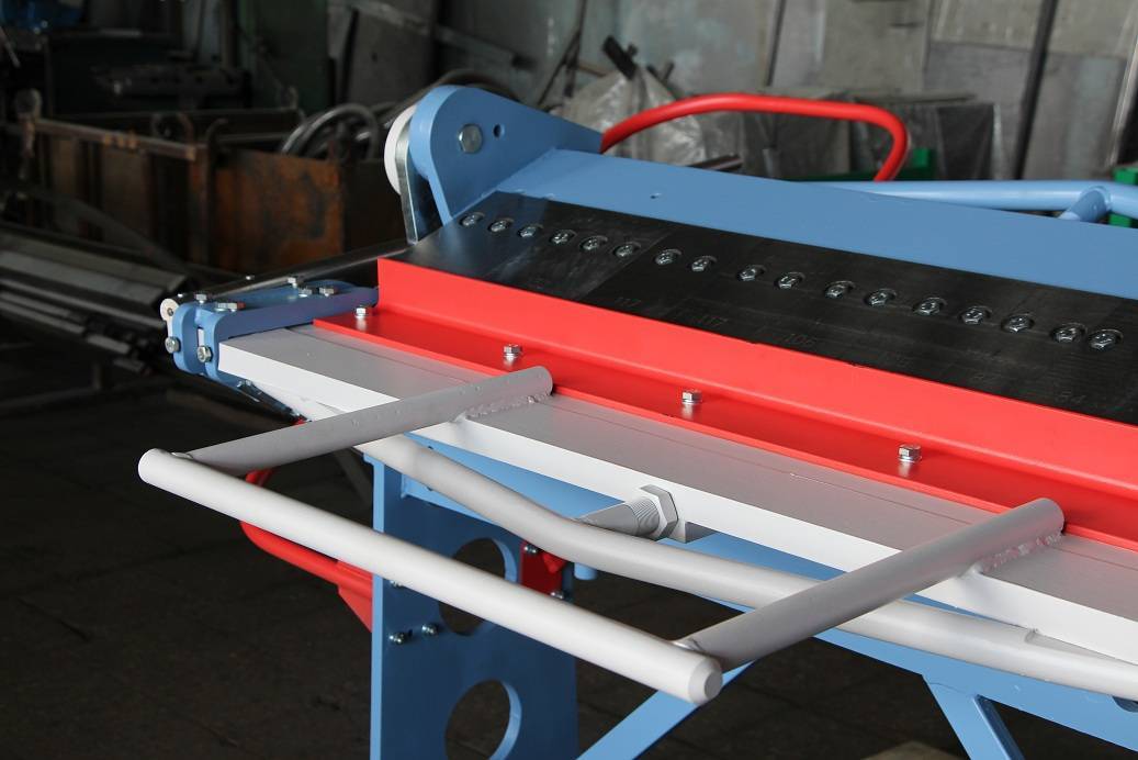 Листогиб ручной сегментный А2.5/1300 Листогиб ручной сегментный А2.5/1300