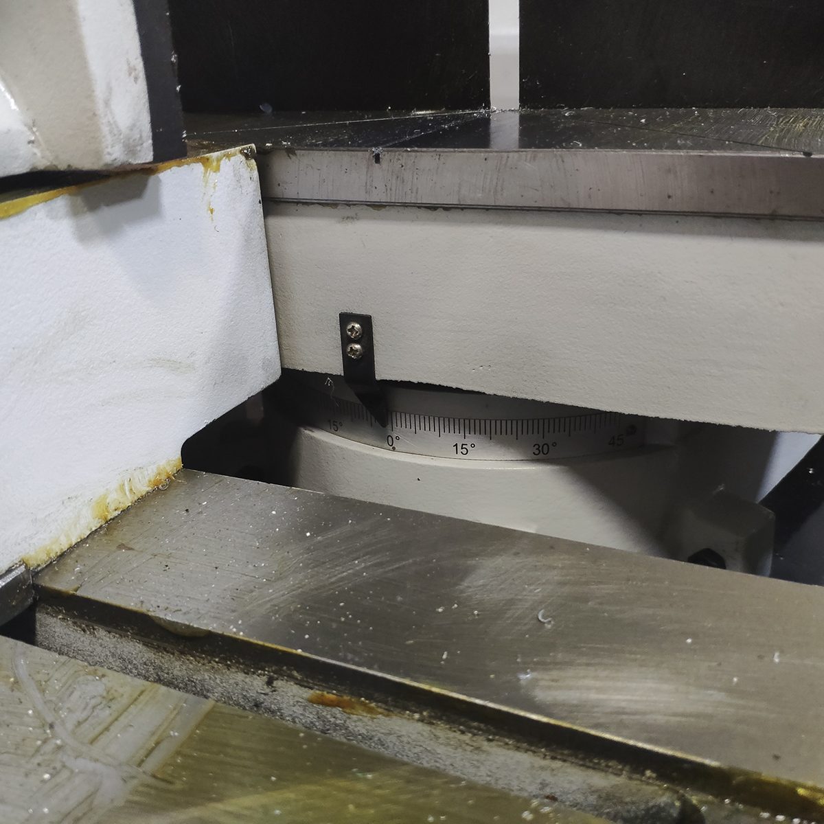 Гидравлический ленточнопильный станок Stalex SBS-250B Гидравлический ленточнопильный станок Stalex SBS-250B