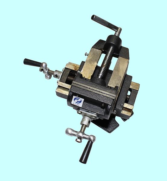 Тиски Станочные 100мм координатные с 2-мя суппортами поворотные LTCV100R