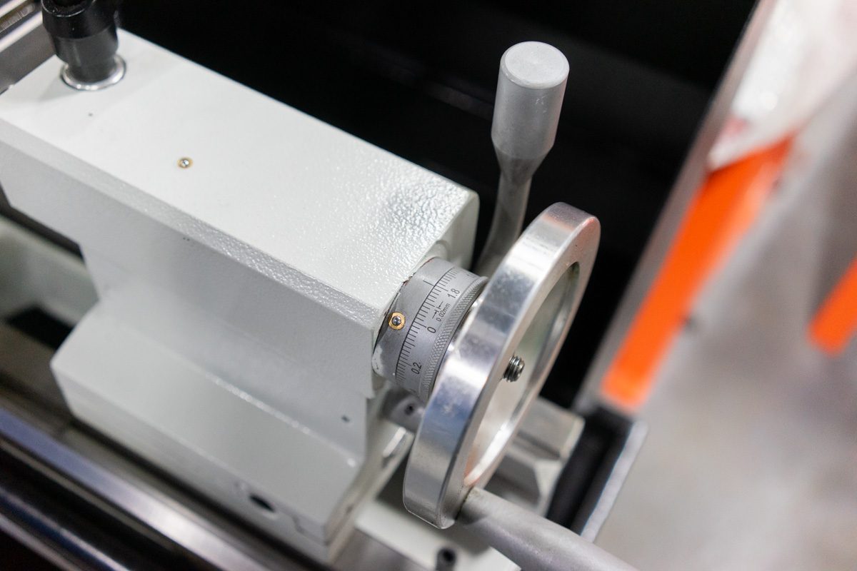 Станок токарный по металлу Stalex D280x650G