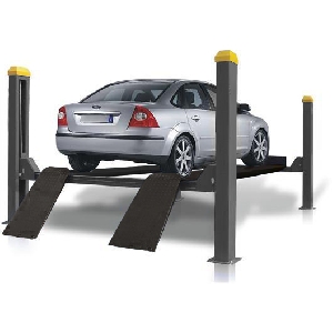 Подъемник четырехстоечный KraftWell г/п 4000 кг. платформы гладкие KRW4FPL