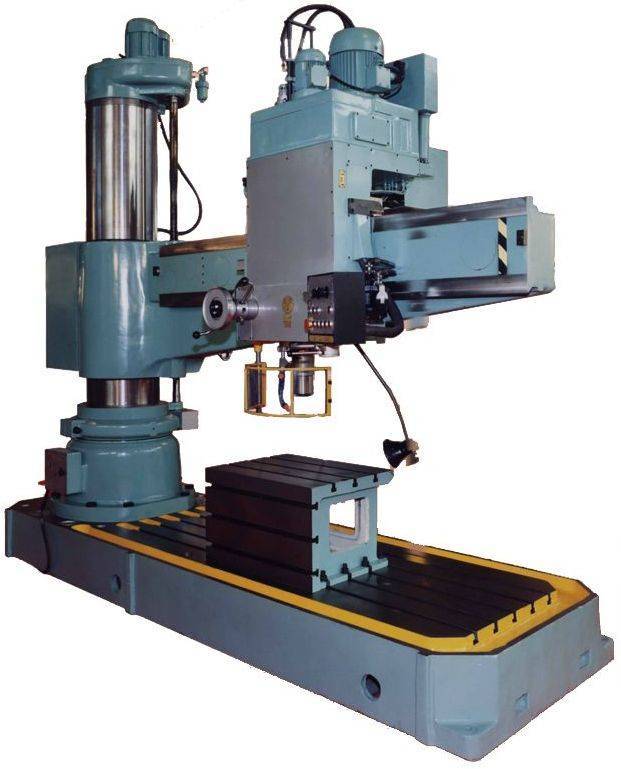 Радиально-сверлильный станок 2А554