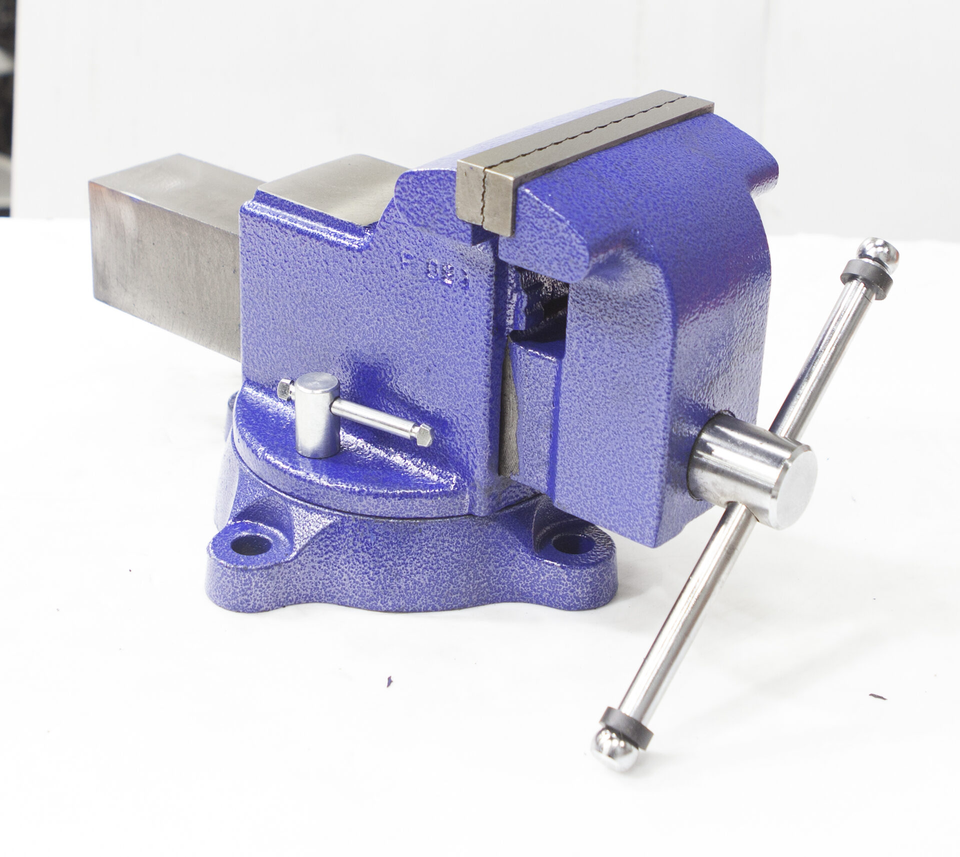 Тиски слесарные STALEX Гризли 125Х125 мм