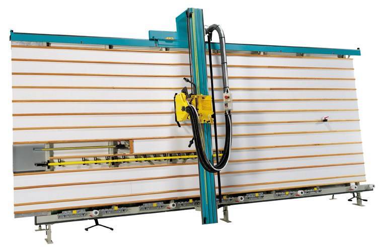 Форматно-раскроечный станок вертикальный Griggio GS 32E Форматно-раскроечный станок вертикальный Griggio GS 32E