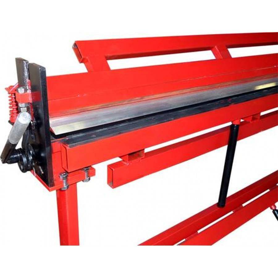 Станок листогибочный Кузнец 2600 Станок листогибочный Кузнец 2600