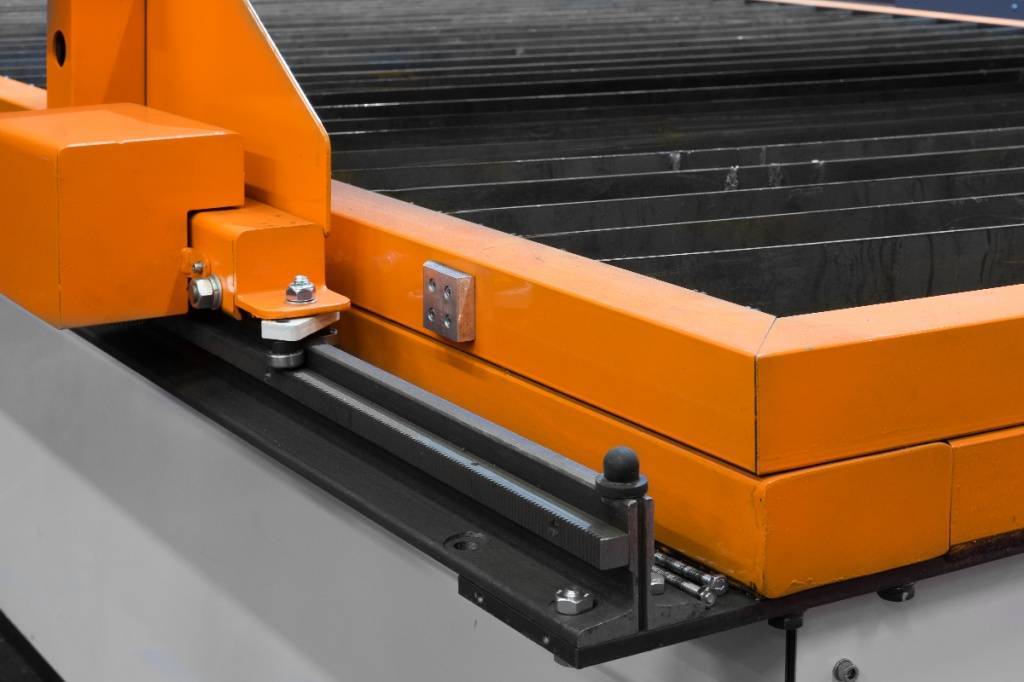 Машина плазменной резки Stalex 203 Машина плазменной резки Stalex 203