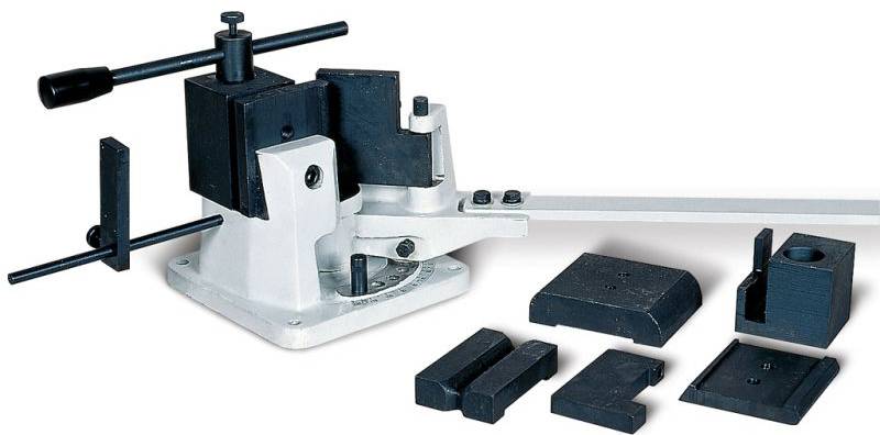 Ручной гибочный станок PROMA UO-120 25100101 Ручной гибочный станок PROMA UO-120 25100101