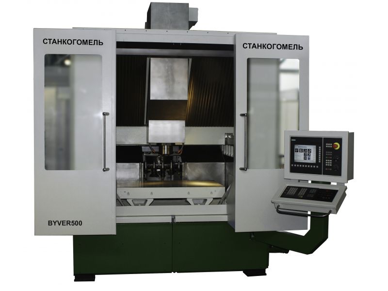 3-х осевой вертикальный обрабатывающий центр BYVER500