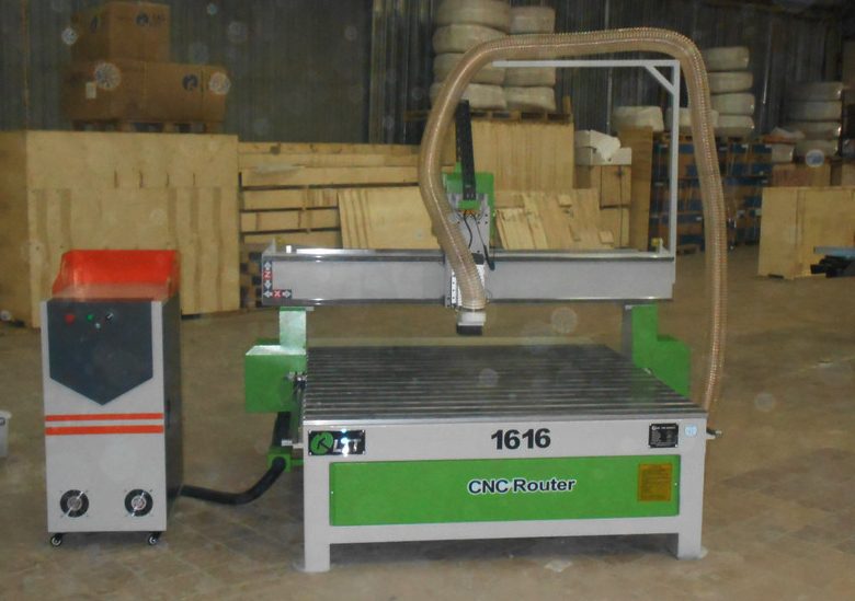 Фрезерный станок с ЧПУ LTT 1616 Фрезерный станок с ЧПУ LTT 1616