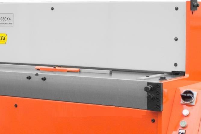 Гидравлическая гильотина Stalex THS 2030x4