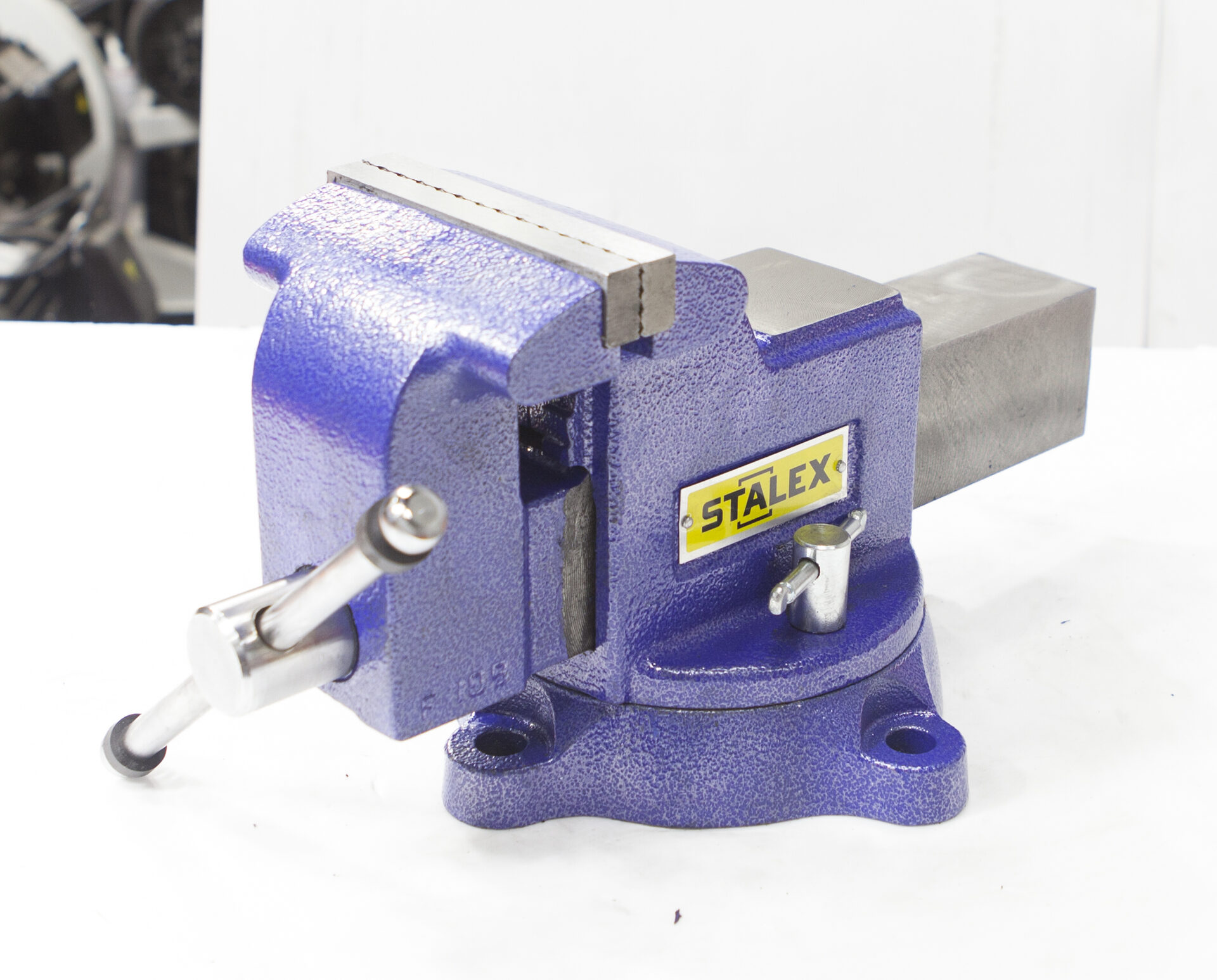 Тиски слесарные STALEX Гризли 125Х125 мм