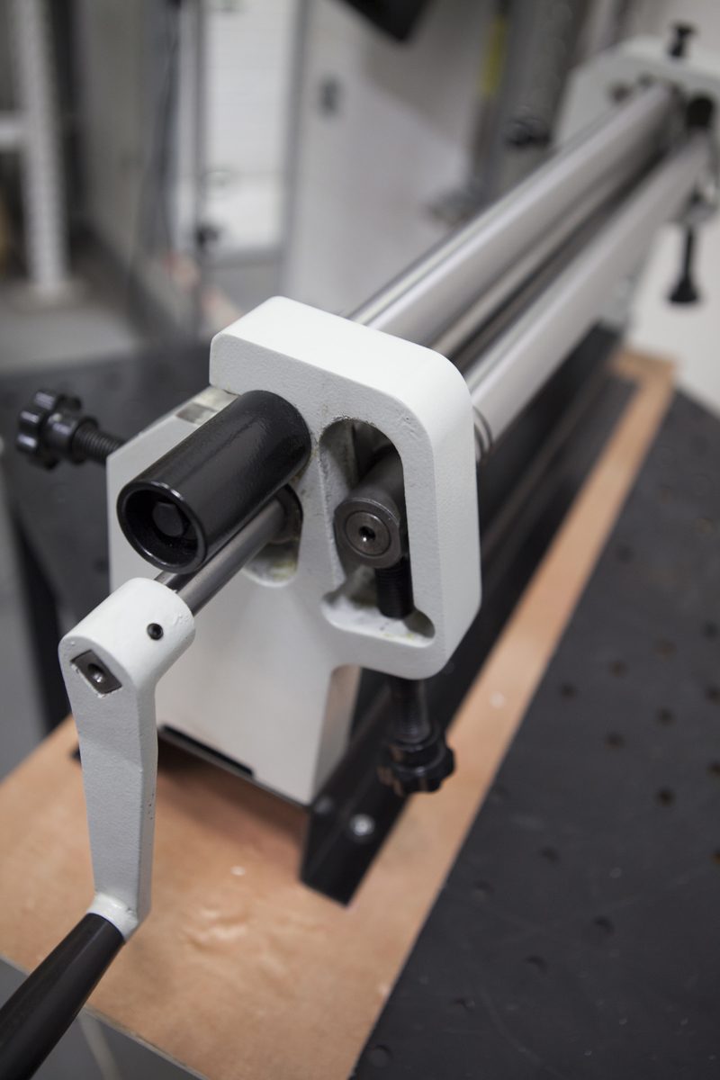 Ручной настольный вальцовочный станок Stalex W01-0.8х610 Ручной настольный вальцовочный станок Stalex W01-0.8х610