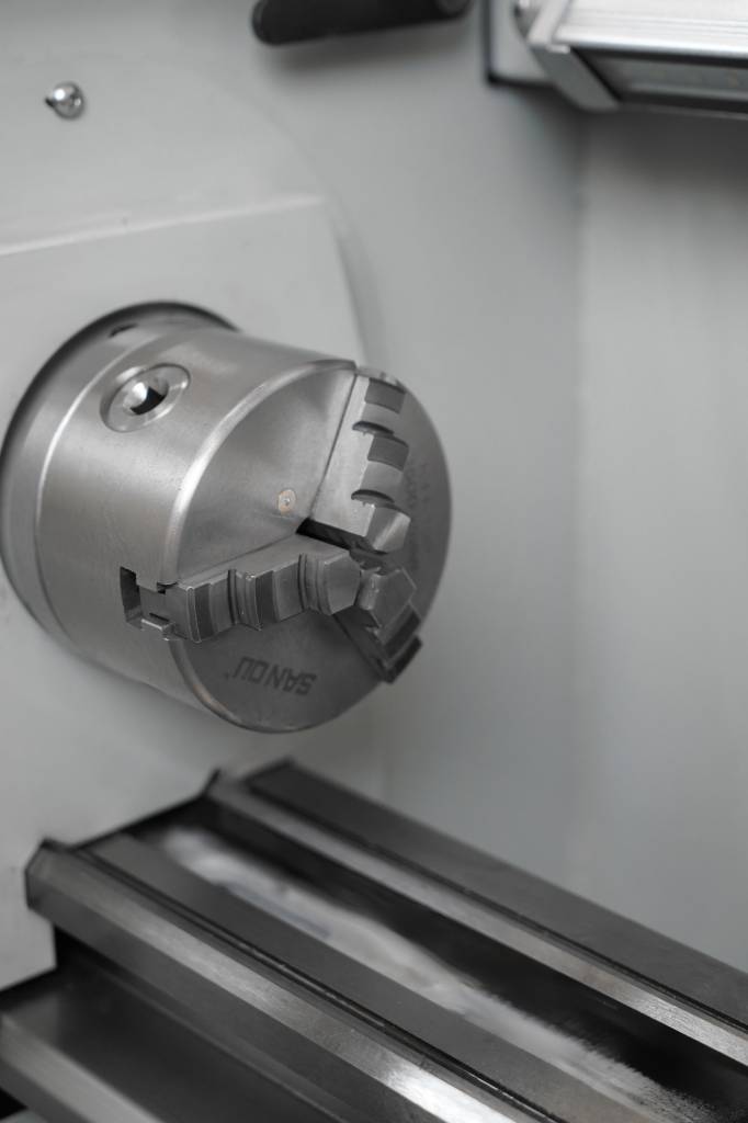 Настольный токарный станок с ЧПУ Metal Master TurnMaster 1830 ML1