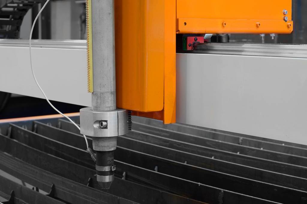 Машина плазменной резки Stalex 203 Машина плазменной резки Stalex 203