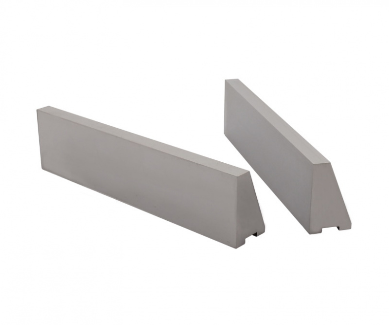 Комплект гладких сменных губок для станочных тисков JWS-GT150-SM 2 шт. Комплект гладких сменных губок для станочных тисков JWS-GT150-SM 2 шт.