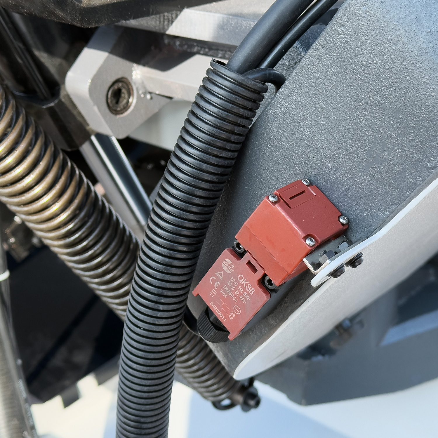 Ленточная пила по металлу полуавтоматическая Proma PPS-270HPA 27027000 Ленточная пила по металлу полуавтоматическая Proma PPS-270HPA 27027000