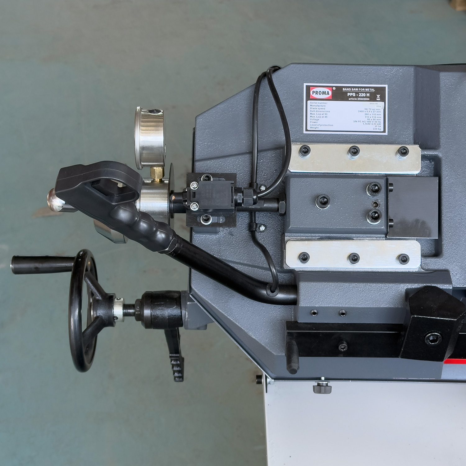 Ленточно-пильный станок по металлу Proma PPS-220H 25022004 Ленточно-пильный станок по металлу Proma PPS-220H 25022004