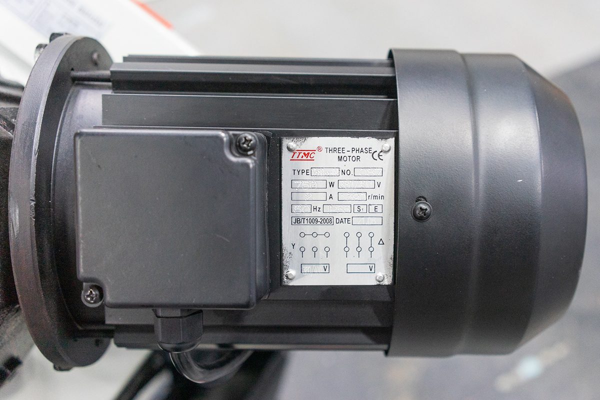 Ленточнопильный станок Stalex BS-712GR Ленточнопильный станок Stalex BS-712GR